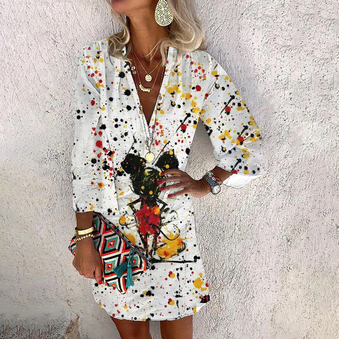 Summer High Sense New Breasted Chic V-neck Shirt Retro Micky Print Casual Geometric Half Sleeve Short Sleeve Skirt
Summer High Sense New Breasted Chic V-neck Shirt Retro Micky Print Casual Geometric Half Sleeve Short Sleeve Skirt