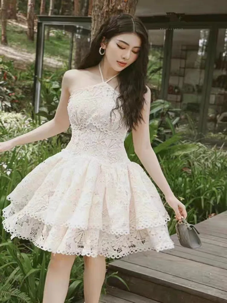 DALMAZZO Luxury Runway Designer Lace Sexy Leakage Shoulder Mini Dress Women Halter Sleeveless Sweet Party Vestidos 2023 New
DALMAZZO Luxury Runway Designer Lace Sexy Leakage Shoulder Mini Dress Women Halter Sleeveless Sweet Party Vestidos 2023 New