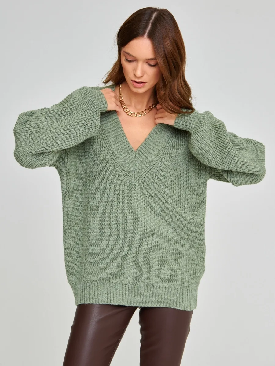 New European and American new autumn and winter sweater round neck loose knitted pullover hot sweater
New European and American new autumn and winter sweater round neck loose knitted pullover hot sweater