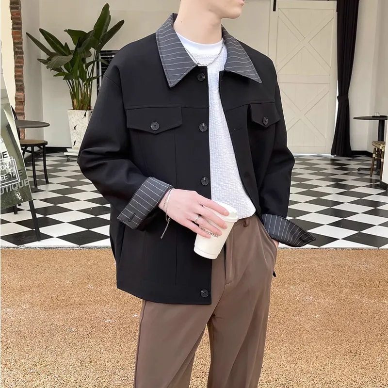 Autumn Striped Jacket Men Fashion Retro Pocket Casual Jackets Men Streetwear Korean Loose Bomber Jacket Mens Short Coat M-2XL
Autumn Striped Jacket Men Fashion Retro Pocket Casual Jackets Men Streetwear Korean Loose Bomber Jacket Mens Short Coat M-2XL