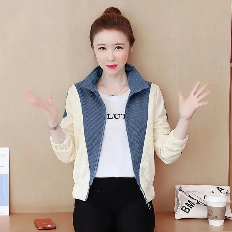 New Corduroy Short Jackets 2022 Women's Spring Autumn Coats Color Stitching Stand Collar Zipper Long Sleeve All-match Tops Trend
New Corduroy Short Jackets 2022 Women's Spring Autumn Coats Color Stitching Stand Collar Zipper Long Sleeve All-match Tops Trend