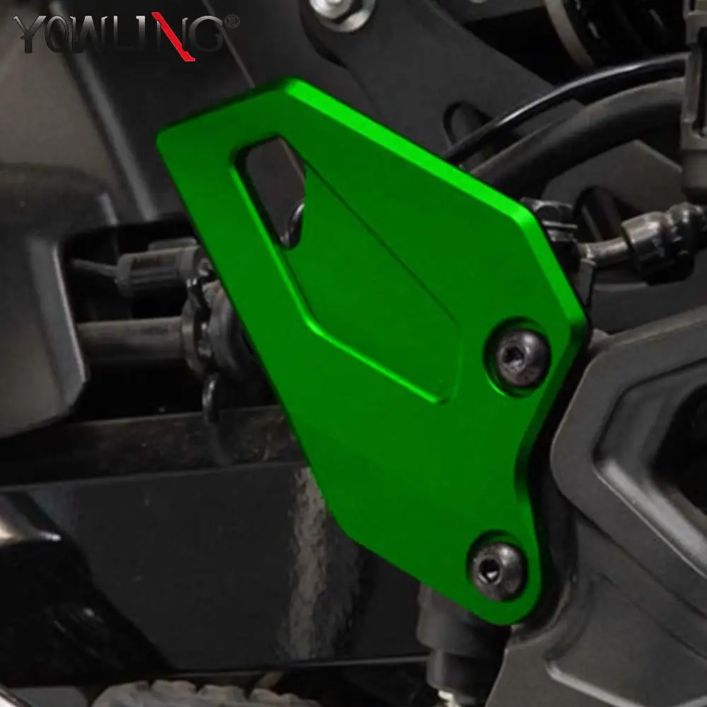 Motorcycle Accessories FootPeg Footrest Rear set Heel Plates Guard Protector For KAWASAKI Z900RS Z900 RS Cafe 2017- 2022 2023
Motorcycle Accessories FootPeg Footrest Rear set Heel Plates Guard Protector For KAWASAKI Z900RS Z900 RS Cafe 2017- 2022 2023