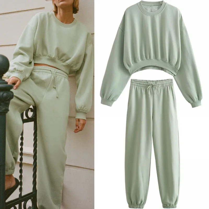 Брюки для бега женские с завышенной талией и эластичными манжетами
Брюки для бега женские с завышенной талией и эластичными манжетами