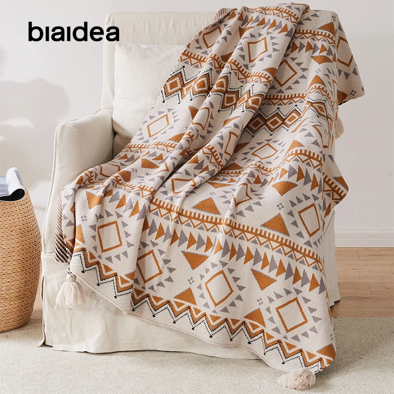 Retro Decorate Cover Blanket Thick Navajo Style Sofa Towel Home Knitted Throw Bedspread Vintage Soft Tassel Plaid Tapestry Decor
Retro Decorate Cover Blanket Thick Navajo Style Sofa Towel Home Knitted Throw Bedspread Vintage Soft Tassel Plaid Tapestry Decor