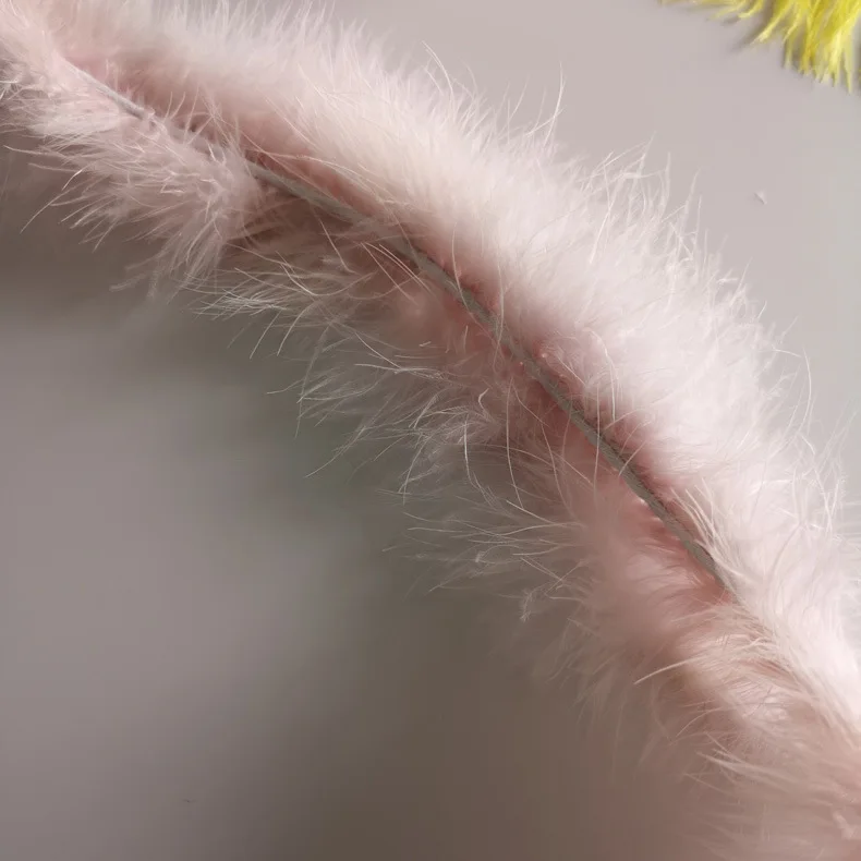 2M Light Pink Thicken Fluffy Turkey Feather Boa Plume Trim Stripe For Performance Clothing Scarf DIY Juju Hat Decoration
2M Light Pink Thicken Fluffy Turkey Feather Boa Plume Trim Stripe For Performance Clothing Scarf DIY Juju Hat Decoration