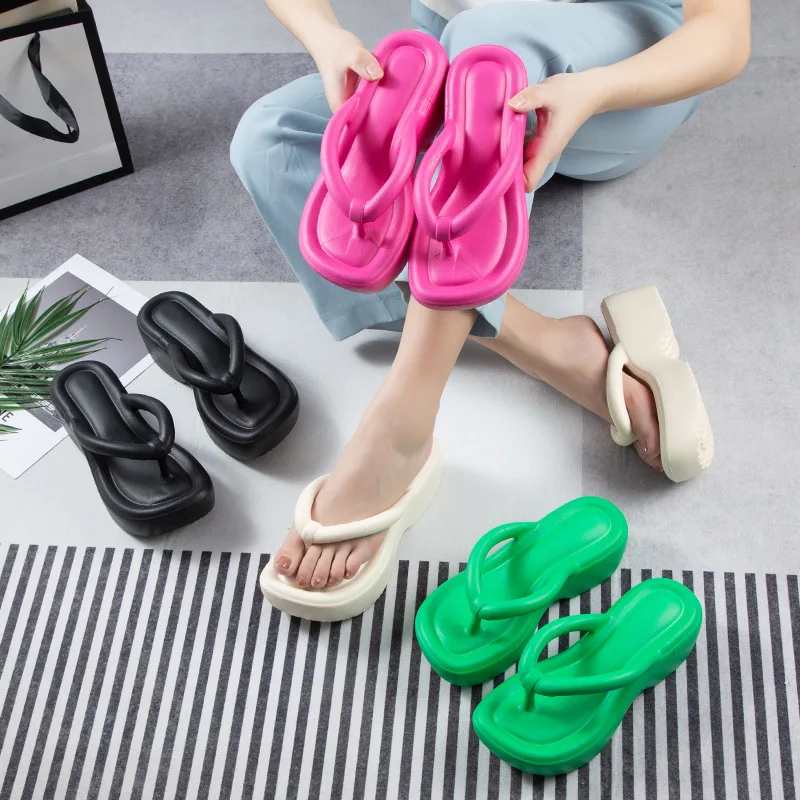 Summer High Heel Flip-flops Casual Thick Sole Wedge Slippers Non-Slip Beach Shoes Fashion Outdoor Slippers Women Sandals
Summer High Heel Flip-flops Casual Thick Sole Wedge Slippers Non-Slip Beach Shoes Fashion Outdoor Slippers Women Sandals