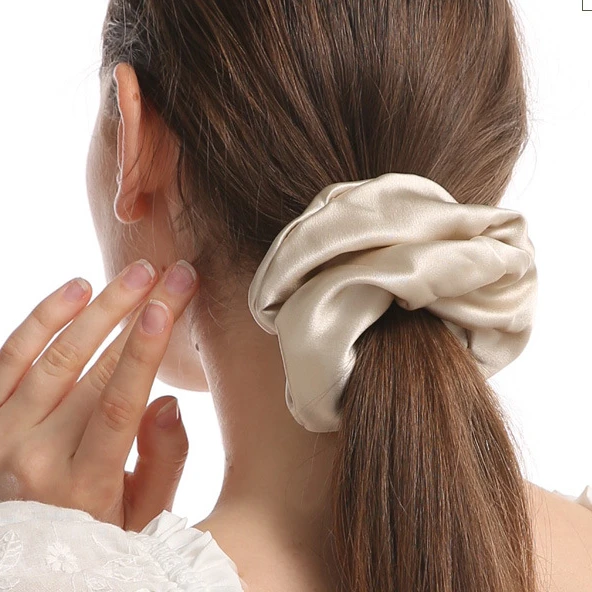 Women 100%Silk Scrunchie Elastic Handmade Multicolor Hair Band Ponytail Holder Headband Hair Accessories Satin Silk Solid Color
Women 100%Silk Scrunchie Elastic Handmade Multicolor Hair Band Ponytail Holder Headband Hair Accessories Satin Silk Solid Color