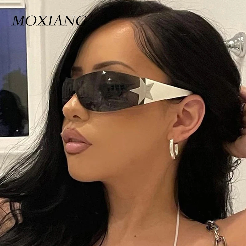 Luxury Punk Sports Sunglasses Women Brand Designer Y2K One Piece Sun Glasses Men Goggle Shades UV400 Five Star Fashion Eyewear
Luxury Punk Sports Sunglasses Women Brand Designer Y2K One Piece Sun Glasses Men Goggle Shades UV400 Five Star Fashion Eyewear