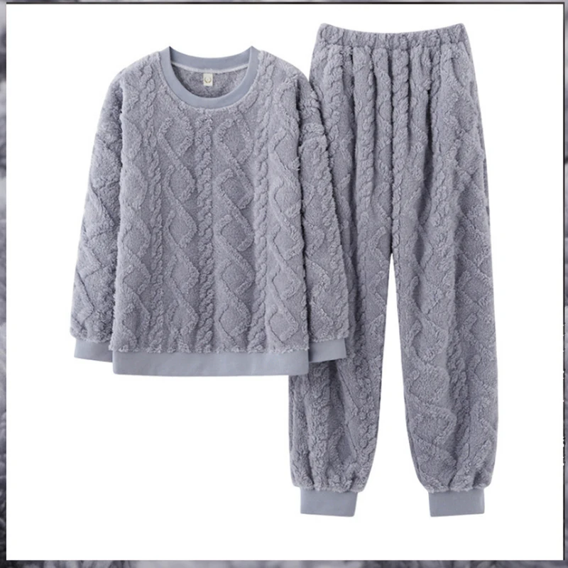 M-3XL Thicken Plush Night Suit Pijamas Women Big Size Pajamas Winter Flannel For Laides Velvet Sleepwear Set Warm Home Clothes
M-3XL Thicken Plush Night Suit Pijamas Women Big Size Pajamas Winter Flannel For Laides Velvet Sleepwear Set Warm Home Clothes