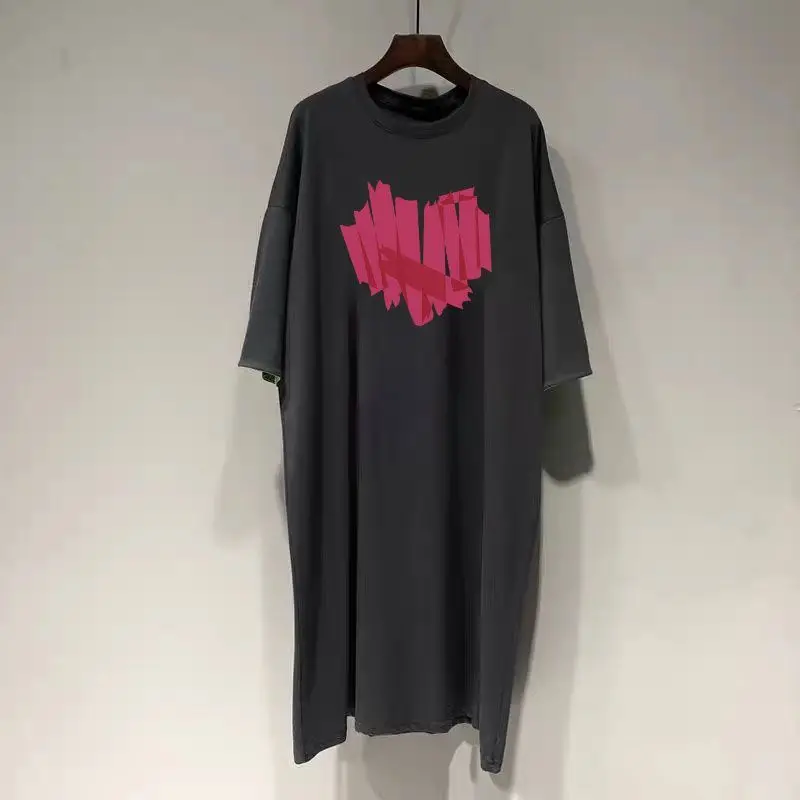 Summer New Printing Loose Mid Length T Shirt Tops Short Sleeve Round Neck All-match Pullovers Casual Fashion Women Clothing
Summer New Printing Loose Mid Length T Shirt Tops Short Sleeve Round Neck All-match Pullovers Casual Fashion Women Clothing