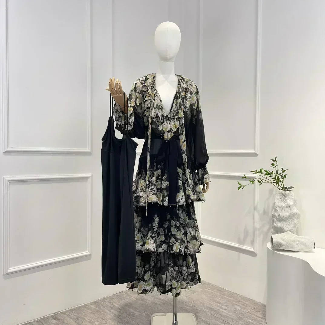 2023 New Arrivals Summer High Quality Black Vintage Floral Printing Folds Ruffles Long Sleeve Woman Midi Dress
2023 New Arrivals Summer High Quality Black Vintage Floral Printing Folds Ruffles Long Sleeve Woman Midi Dress