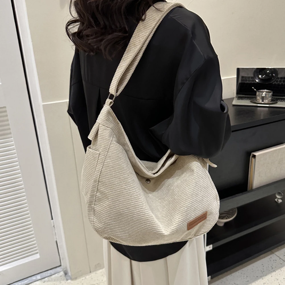 Women Simple Shopping Bag Large Capacity Daily Crossbody Bag Corduroy Adjustable Strap Solid Color Female Leisure Dating Bag
Women Simple Shopping Bag Large Capacity Daily Crossbody Bag Corduroy Adjustable Strap Solid Color Female Leisure Dating Bag