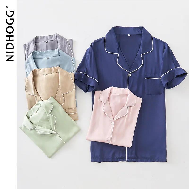 Couple Thin Soft Satin Pajamas Simple Lapel Short Sleeve Trousers Home Clothes Women and Men Solid Viscose Two Piece Set Summer 
Couple Thin Soft Satin Pajamas Simple Lapel Short Sleeve Trousers Home Clothes Women and Men Solid Viscose Two Piece Set Summer