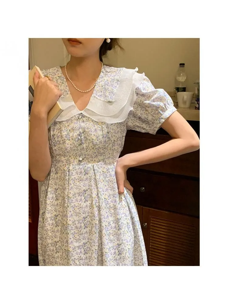 2022 Summer Cascading Ruffle Collar Floral Printed Short Lantern Sleeves Casual Fresh Green Chiffon Dress Women Clothes
2022 Summer Cascading Ruffle Collar Floral Printed Short Lantern Sleeves Casual Fresh Green Chiffon Dress Women Clothes