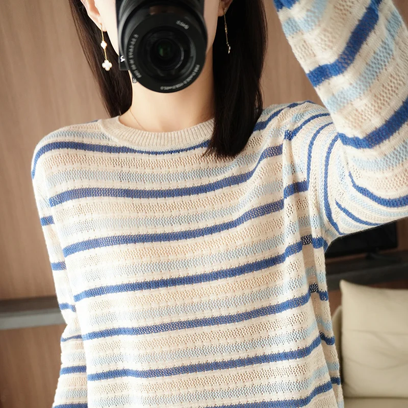 Spring/Autumn New Women's Casual Pullover Striped Round Neck Wool Knit Sweater Ladies Top Cutout Loose Sweater Hot
Spring/Autumn New Women's Casual Pullover Striped Round Neck Wool Knit Sweater Ladies Top Cutout Loose Sweater Hot