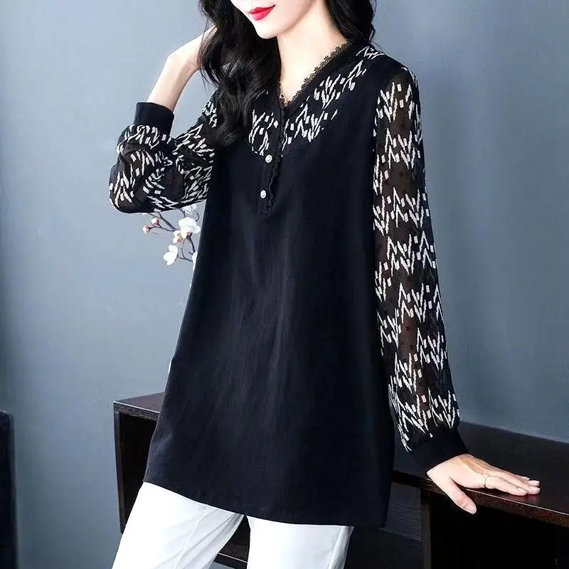 Woman Lace Print Bottoming T Shirt Female Autumn V-neck Shirts Slim Long Sleeve Casual Soft Black T-shirts All-match Tees G262
Woman Lace Print Bottoming T Shirt Female Autumn V-neck Shirts Slim Long Sleeve Casual Soft Black T-shirts All-match Tees G262