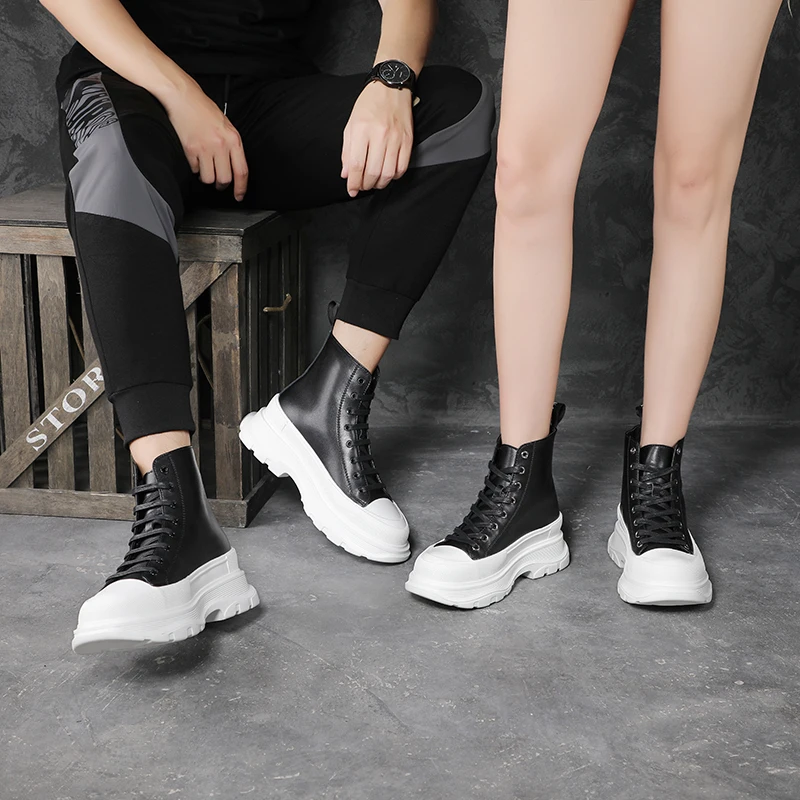 Couple Martin Boots Combat Boots for Women Chunky Boots Women Shoes Platform Boots Motorcycle Boots Leather Boots Men 2021
Couple Martin Boots Combat Boots for Women Chunky Boots Women Shoes Platform Boots Motorcycle Boots Leather Boots Men 2021