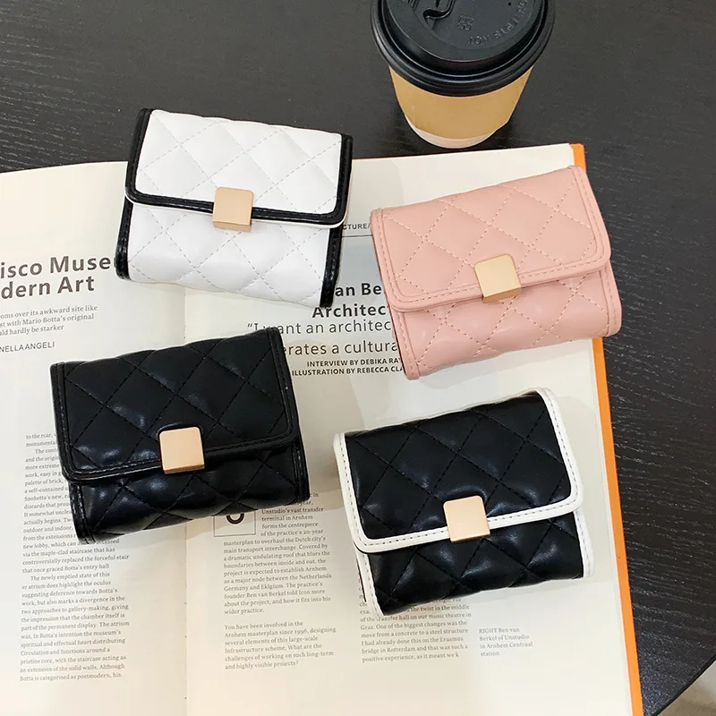 Summer New Women's Coin Purse Fashion Trend Texture Driver's License Card Bag Wallet All-in-one Texture Short Clutch Bag
Summer New Women's Coin Purse Fashion Trend Texture Driver's License Card Bag Wallet All-in-one Texture Short Clutch Bag