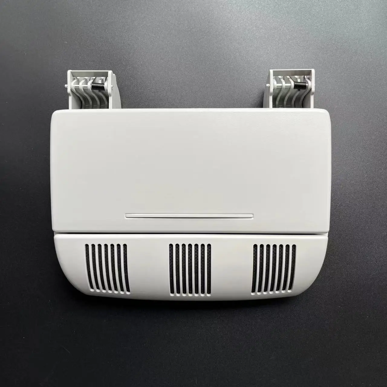 Стеклянная коробка для хранения солнцезащитных очков на крышу держатель для SKoda Octavia Fabia Roomster 1Z0868565E 1Z0868565F автомобильные аксессуары
Стеклянная коробка для хранения солнцезащитных очков на крышу держатель для SKoda Octavia Fabia Roomster 1Z0868565E 1Z0868565F автомобильные аксессуары