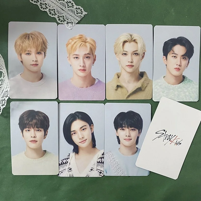 8PCS/Set STRAY KIDS Kpop Photocards Personal HD Printed Photo Cards Thicken Postcard Small LOMO Cards For Fans Collection Kpop 
8PCS/Set STRAY KIDS Kpop Photocards Personal HD Printed Photo Cards Thicken Postcard Small LOMO Cards For Fans Collection Kpop