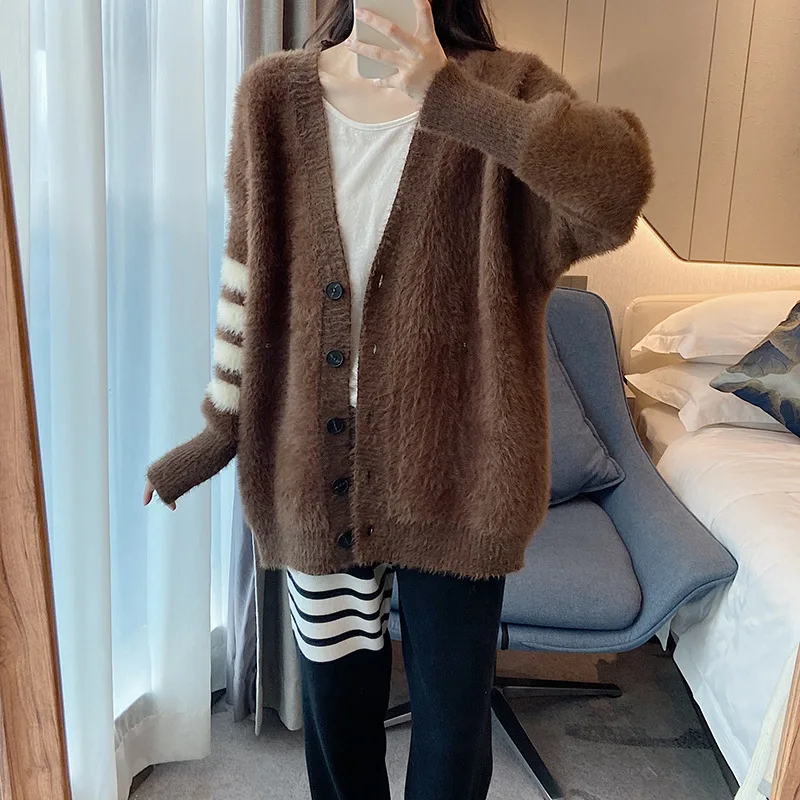 

TB Imitation Mink Fleece Sweater Jacket for Women Wearing Loose and Lazy V-neck Knitted Cardigan for Medium Length Women