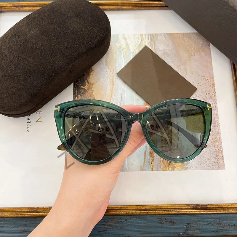 Green Women Sunglasses New Fashion Brand Designer OvalFemale Gradient Points Sun Glasses Big Oculos feminino de sol UV400 TF915
Green Women Sunglasses New Fashion Brand Designer OvalFemale Gradient Points Sun Glasses Big Oculos feminino de sol UV400 TF915
