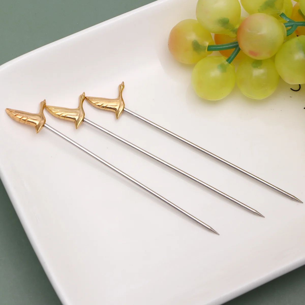 

Picks Cocktail Metal Fruit Sticks Martini Steel Skewers Toothpicks Drink Dessert Stainless Appetizer Cake Cupcake Olive Forks