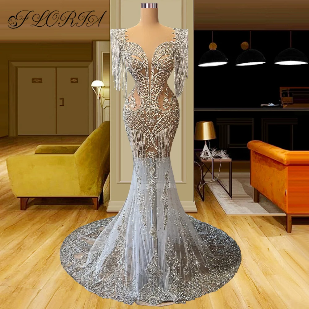 Luxury Heavily Crystal Evening Dresses with Tassel Women Silver Beaded Prom Dress Cap Sleeves Illusion Tulle Party Gowns Robes
Luxury Heavily Crystal Evening Dresses with Tassel Women Silver Beaded Prom Dress Cap Sleeves Illusion Tulle Party Gowns Robes