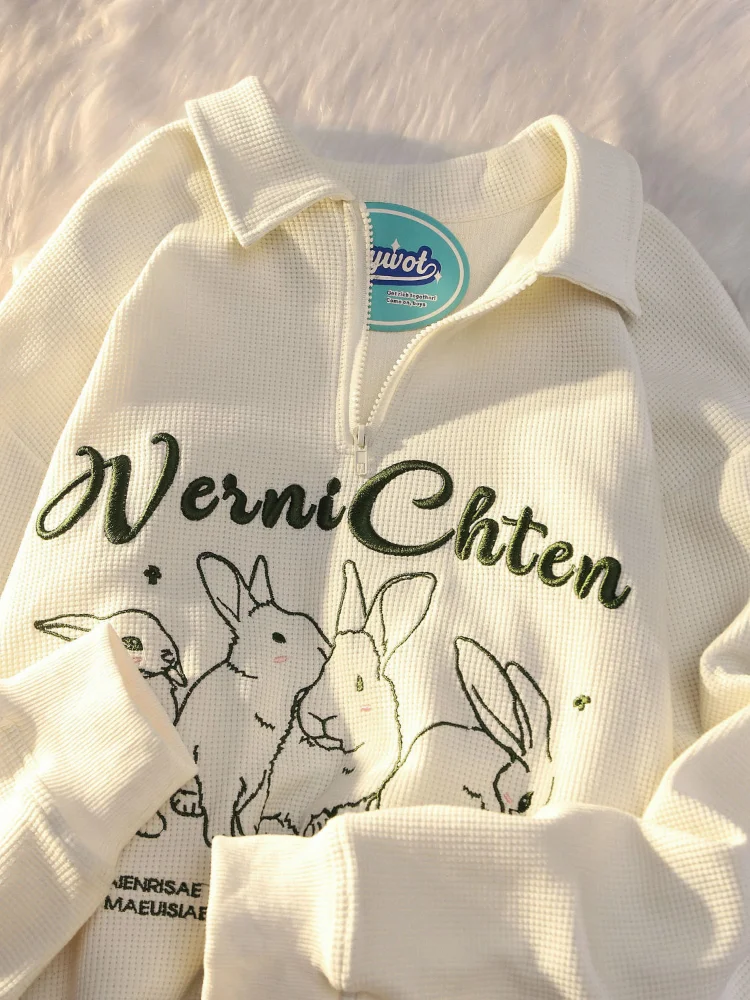 Deeptown Kawaii Rabbit Embroidery Graphic Sweatshirts Women Cute Girly Style Polo Collar Pullover Korean Fashion Top Autumn 2022
Deeptown Kawaii Rabbit Embroidery Graphic Sweatshirts Women Cute Girly Style Polo Collar Pullover Korean Fashion Top Autumn 2022