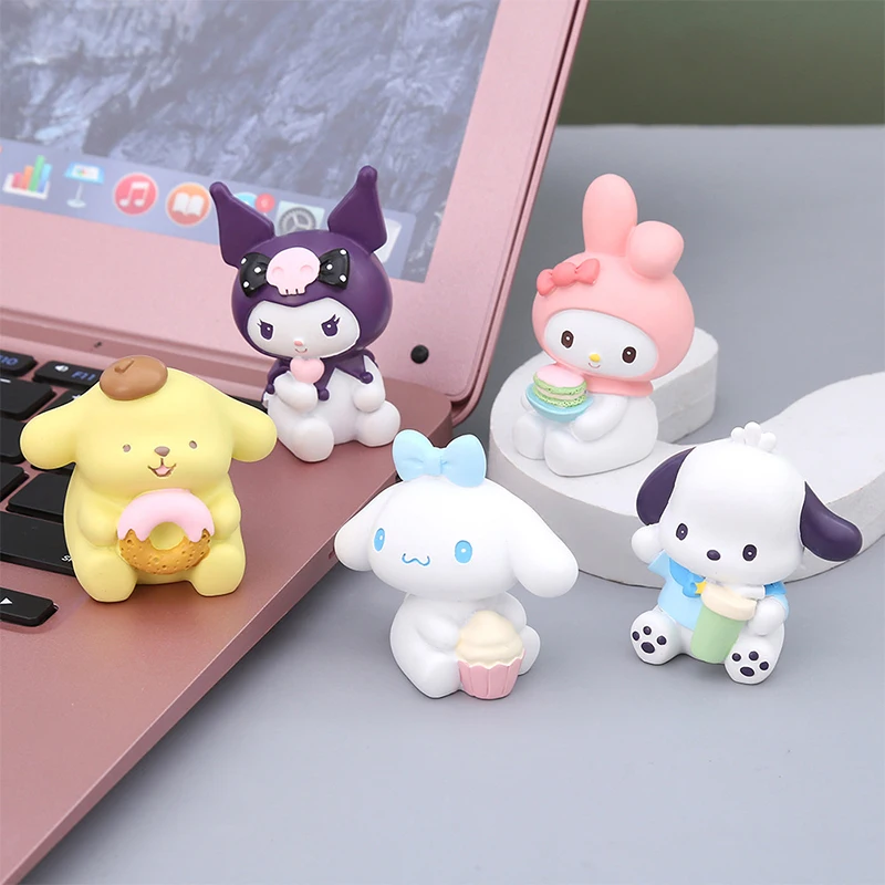 Kawaiii Sanrio Figuren Doll Hellokittys Kuromi Melody Desktop Decoration Cute Anime Pochacco Model Toy Pendant Decoration Gift
Kawaiii Sanrio Figuren Doll Hellokittys Kuromi Melody Desktop Decoration Cute Anime Pochacco Model Toy Pendant Decoration Gift