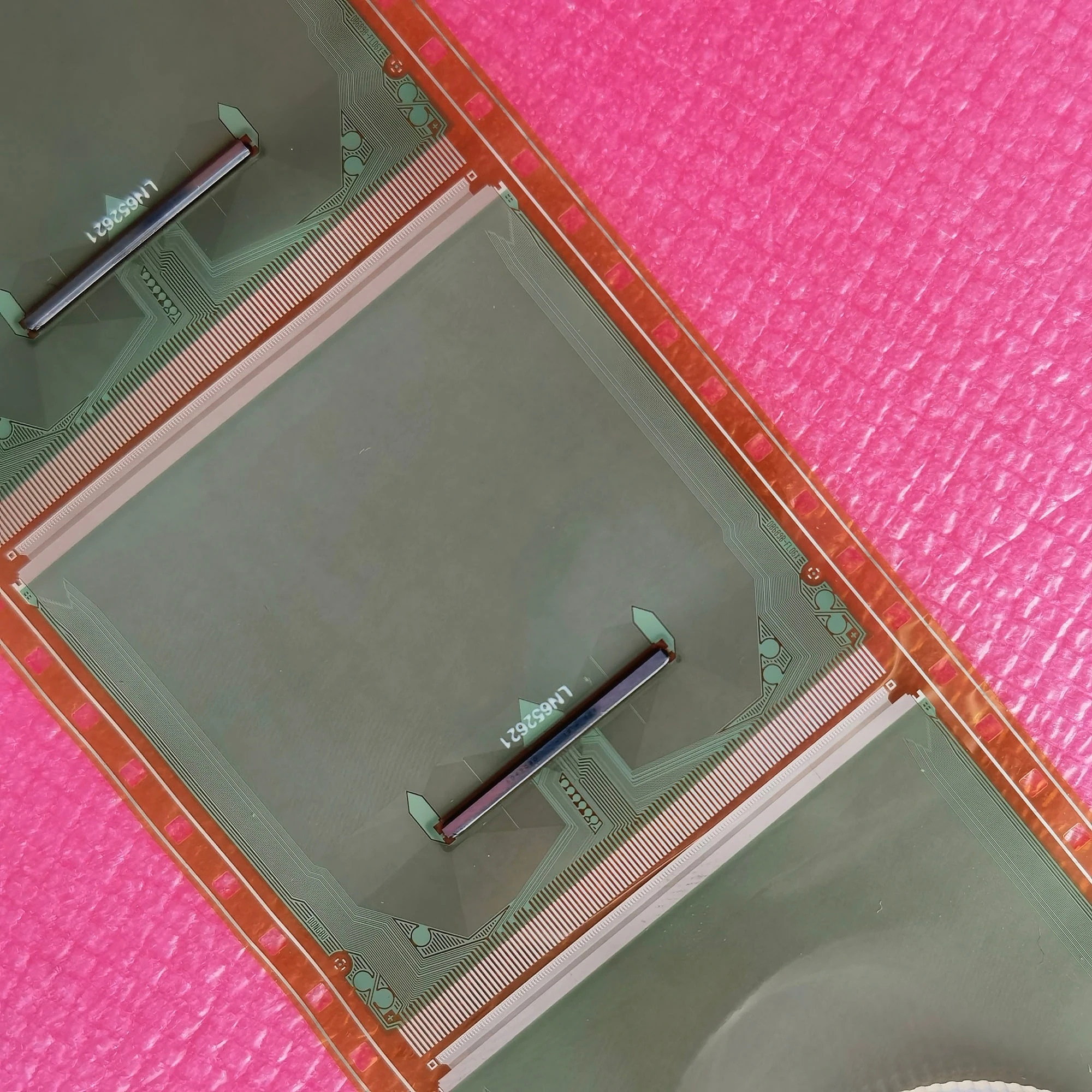 DB689B-FL06X New TAB COF IC модуль 5-10 шт./лот для ЖК-телевизора 
DB689B-FL06X New TAB COF IC модуль 5-10 шт./лот для ЖК-телевизора