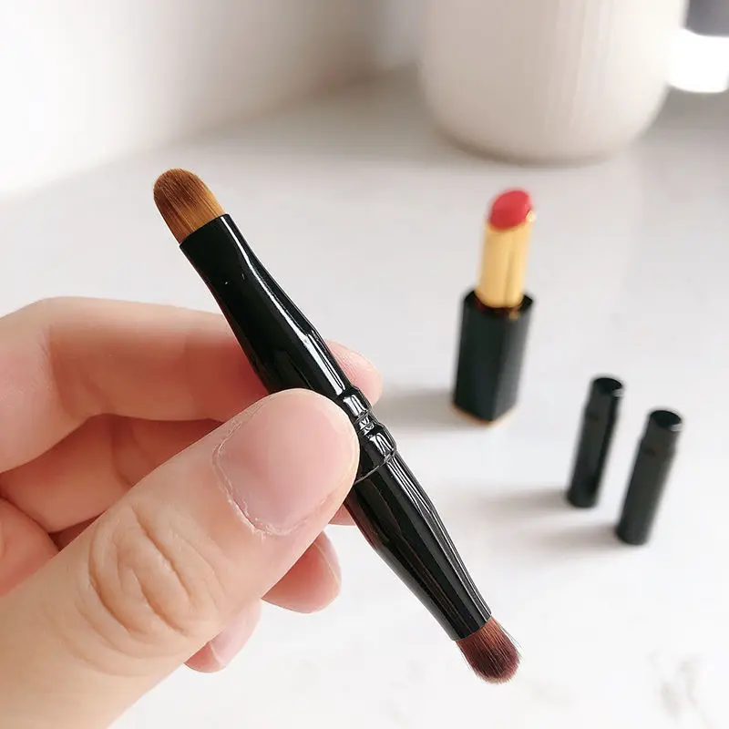 FEIYAN Multifunction Metal Double-Side Concealer Blending Brush All Black Flat Mini Small Lip Concealer Brush With Cap
FEIYAN Multifunction Metal Double-Side Concealer Blending Brush All Black Flat Mini Small Lip Concealer Brush With Cap