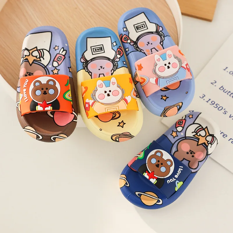 Детские тапочки с розовым Кроликом, летние Нескользящие домашние Тапочки для ванной с мультяшным рисунком кролика, тапочки для девочек и ма... 
Детские тапочки с розовым Кроликом, летние Нескользящие домашние Тапочки для ванной с мультяшным рисунком кролика, тапочки для девочек и ма...