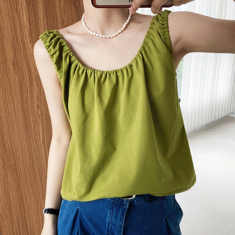 Wide Shoulder Strap Tank Top for Women Summer New 2022 Casual Sleeveless Basic Solid Outerwear Top
Wide Shoulder Strap Tank Top for Women Summer New 2022 Casual Sleeveless Basic Solid Outerwear Top