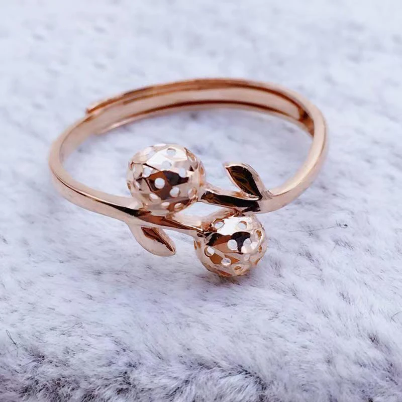 Женское кольцо из розового золота 585 пробы, с круглыми бусинами
Женское кольцо из розового золота 585 пробы, с круглыми бусинами