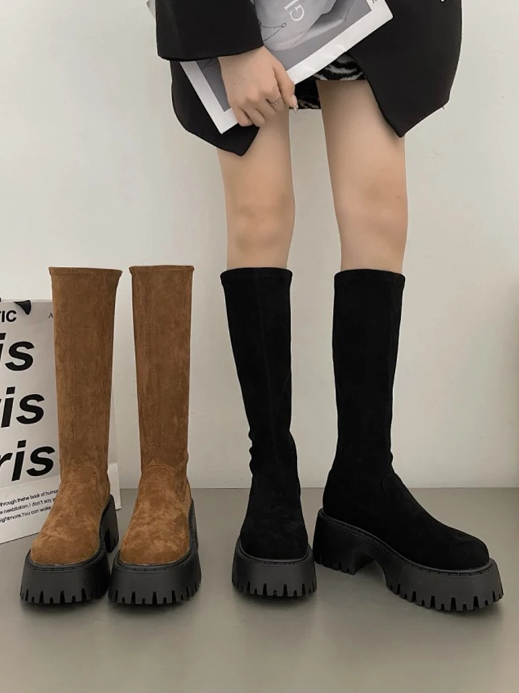 Женская обувь, Осенние привлекательные сапоги до бедра на высоком каблуке, сапоги на платформе, женские сапоги выше колена с круглым носком, кожаная обувь на среднем каблуке 2023
Женская обувь, Осенние привлекательные сапоги до бедра на высоком каблуке, сапоги на платформе, женские сапоги выше колена с круглым носком, кожаная обувь на среднем каблуке 2023