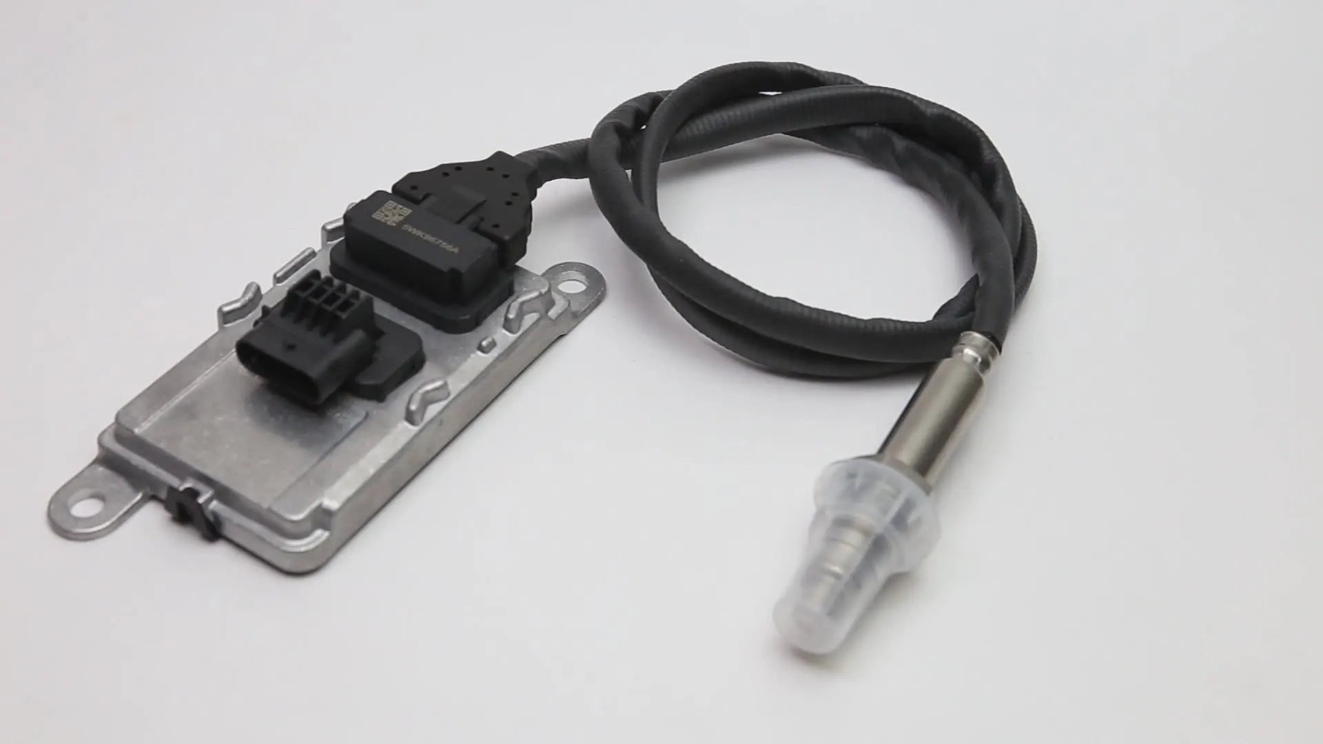 5WK96765A 5WK96765B 4326863 Original New Nitrogen Oxygen Sensor NOX Sensor for Cummins Engine
5WK96765A 5WK96765B 4326863 Original New Nitrogen Oxygen Sensor NOX Sensor for Cummins Engine