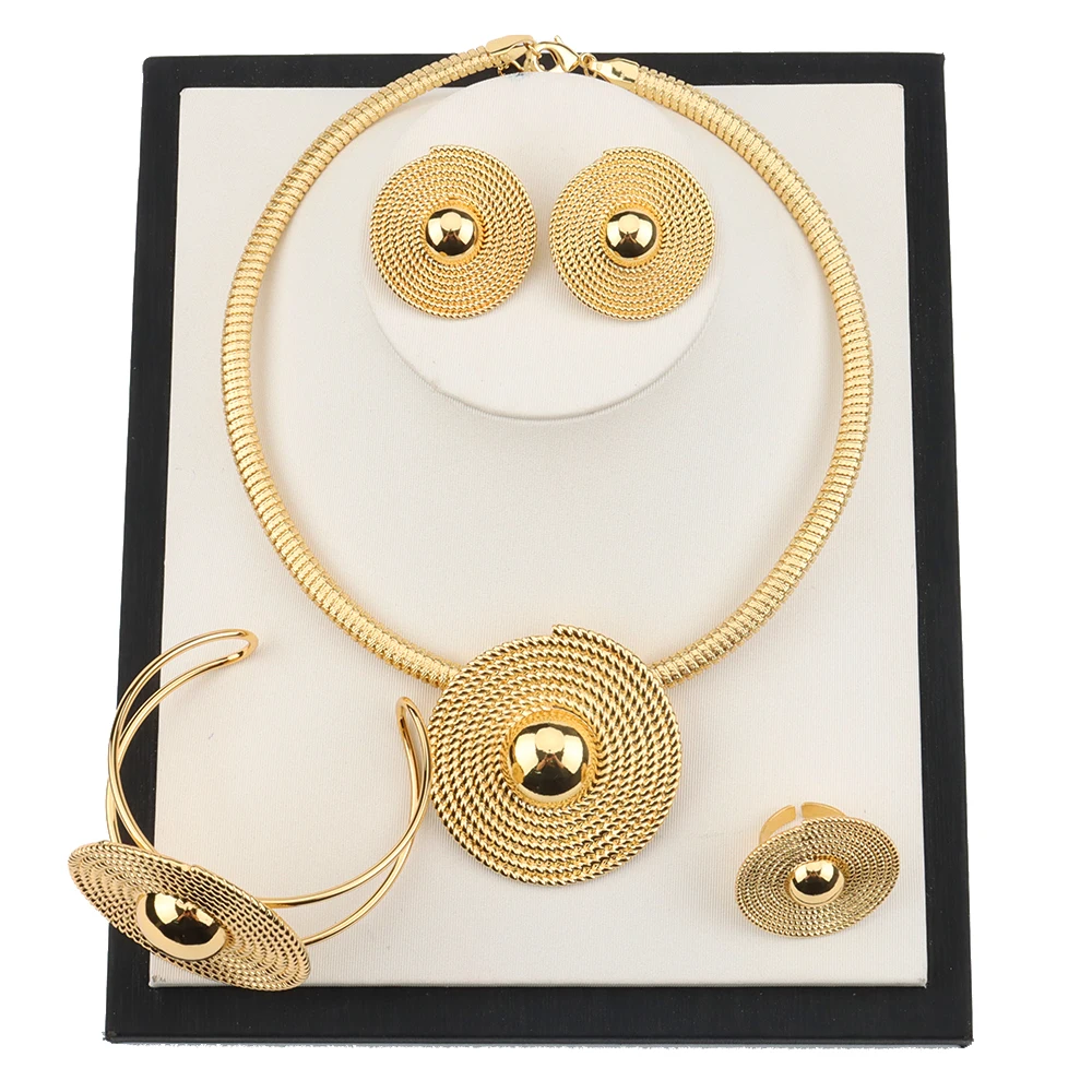 4 pcs Dubai Gold Jewelry Sets For Women Necklace Eearring Ring Bracelet Set For Lady Wedding Accessories Bride Jewelry Set
4 pcs Dubai Gold Jewelry Sets For Women Necklace Eearring Ring Bracelet Set For Lady Wedding Accessories Bride Jewelry Set