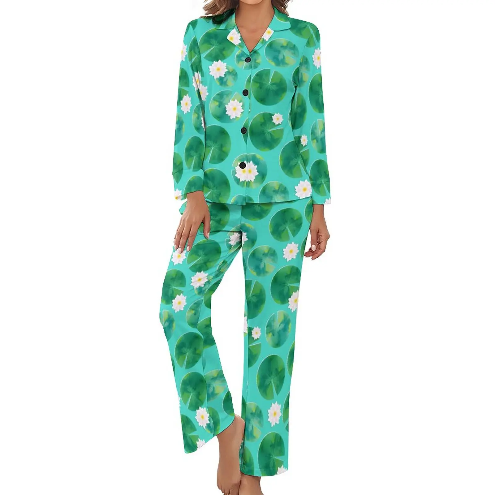 Пижама-Лилия с длинным рукавом и белыми цветами, 2 предмета 
Пижама-Лилия с длинным рукавом и белыми цветами, 2 предмета