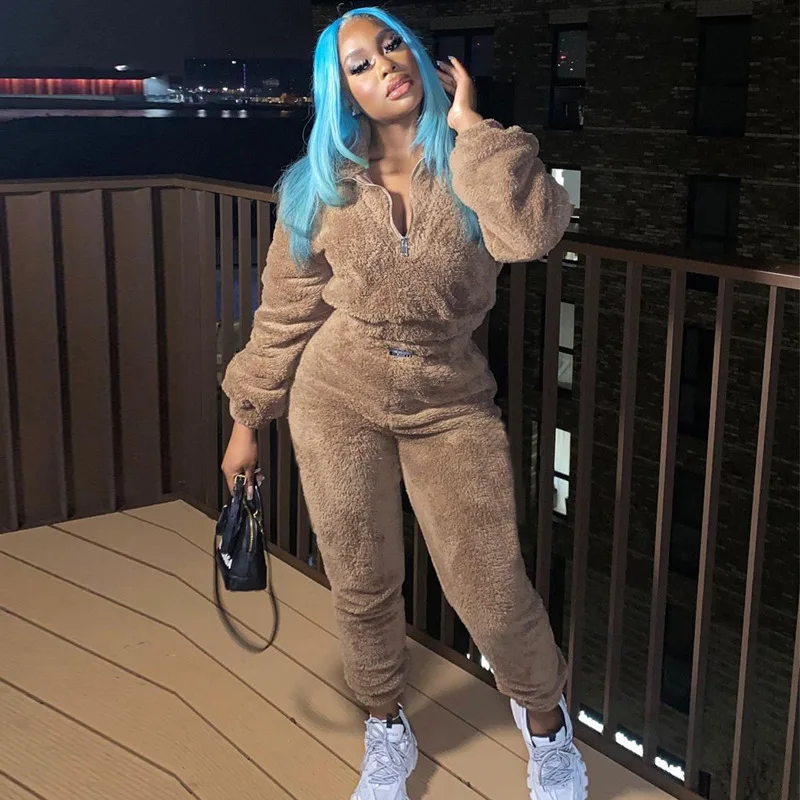 Zippper Winter Female Clothing Thickened Double-Sided Fleece Women Two Piece Set Casual Trousers Suit
Zippper Winter Female Clothing Thickened Double-Sided Fleece Women Two Piece Set Casual Trousers Suit