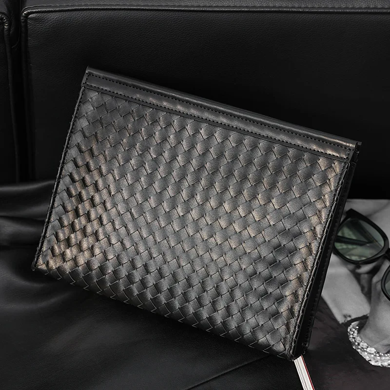 High Quality Men Clutch Handbags Luxury Brand Designer Clutches Male Envelope Bag Fashion Woven Leather Business Hand Bag Purse
High Quality Men Clutch Handbags Luxury Brand Designer Clutches Male Envelope Bag Fashion Woven Leather Business Hand Bag Purse
