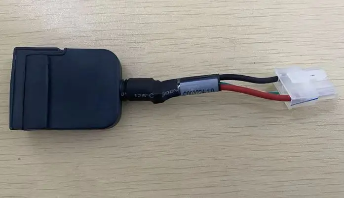 Интерфейсная плата Mindray подключается к коннектору основной платы управления для D1 нового оригинального 
Интерфейсная плата Mindray подключается к коннектору основной платы управления для D1 нового оригинального