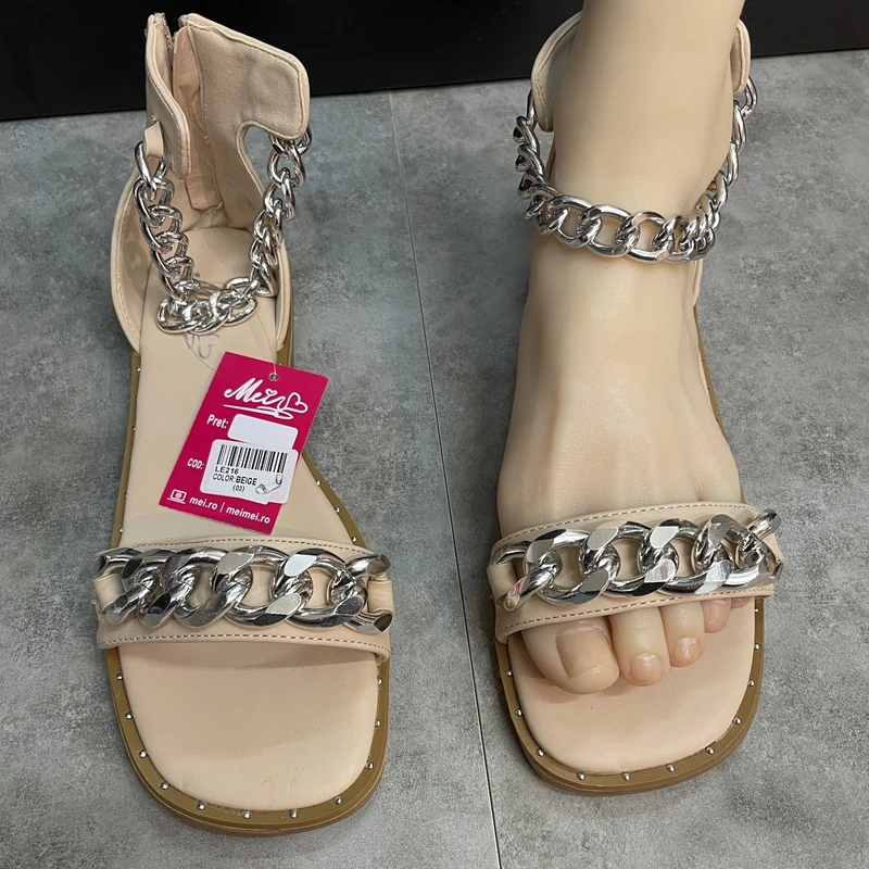 Buckle Strap Large Size Shoes Low Sandals Woman Leather Open Toe Summer Heels Suit Female Beige Big Low-heeled Fashion Peep Girl
Buckle Strap Large Size Shoes Low Sandals Woman Leather Open Toe Summer Heels Suit Female Beige Big Low-heeled Fashion Peep Girl