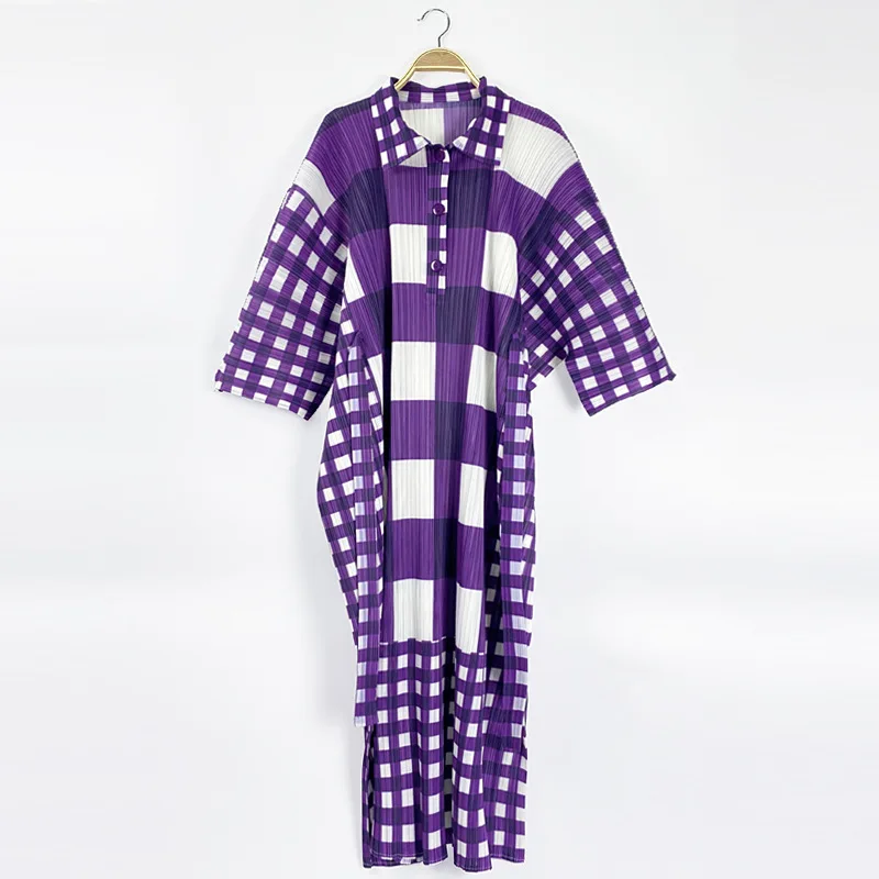 2022 spring and summer wish new women's printed plaid dress Miyak fold Fashion loose large size lapel tie pleated dress
2022 spring and summer wish new women's printed plaid dress Miyak fold Fashion loose large size lapel tie pleated dress