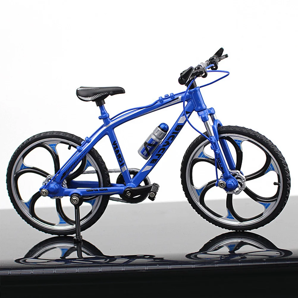 17 5x105cm Figurine Decor Alloy Crafts Ornaments Toy Miniatures Bike Model Motorcycle
17 5x105cm Figurine Decor Alloy Crafts Ornaments Toy Miniatures Bike Model Motorcycle