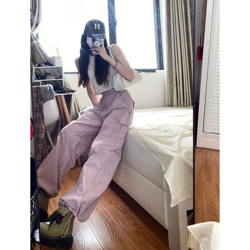 Chaopai High Street Spicy Girls Style Pink Drawstring Wear Over Sized Sports Wide Leg Pants
Chaopai High Street Spicy Girls Style Pink Drawstring Wear Over Sized Sports Wide Leg Pants