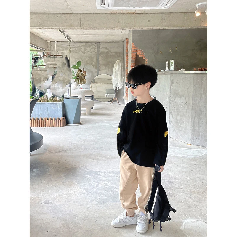Kids Trendy T-shirt 2023 Spring Cotton Long Sleeve Tee for Boys and Girls Loose Tops Korean Style Baby Clothes TZ0033
Kids Trendy T-shirt 2023 Spring Cotton Long Sleeve Tee for Boys and Girls Loose Tops Korean Style Baby Clothes TZ0033