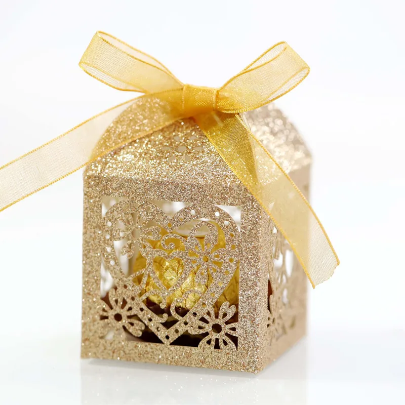 50pcs Laser Cut Love Heart Candy Boxes Hollow Carriage Wedding Favors Gifts Box with Ribbon Baby Shower Wedding Party Decoration
50pcs Laser Cut Love Heart Candy Boxes Hollow Carriage Wedding Favors Gifts Box with Ribbon Baby Shower Wedding Party Decoration