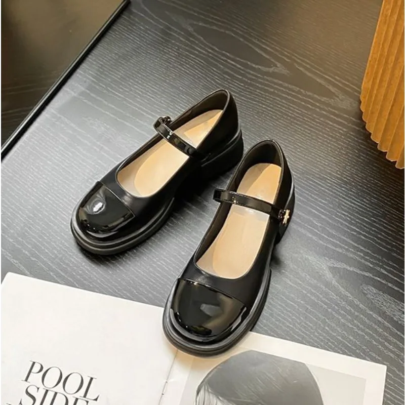 Shoes for Women 2023 Spring Autumn New Women's Fashion Sexy Thick Heel Shoes Thick Sole Round Head Mary Jane Shoes Female
Shoes for Women 2023 Spring Autumn New Women's Fashion Sexy Thick Heel Shoes Thick Sole Round Head Mary Jane Shoes Female