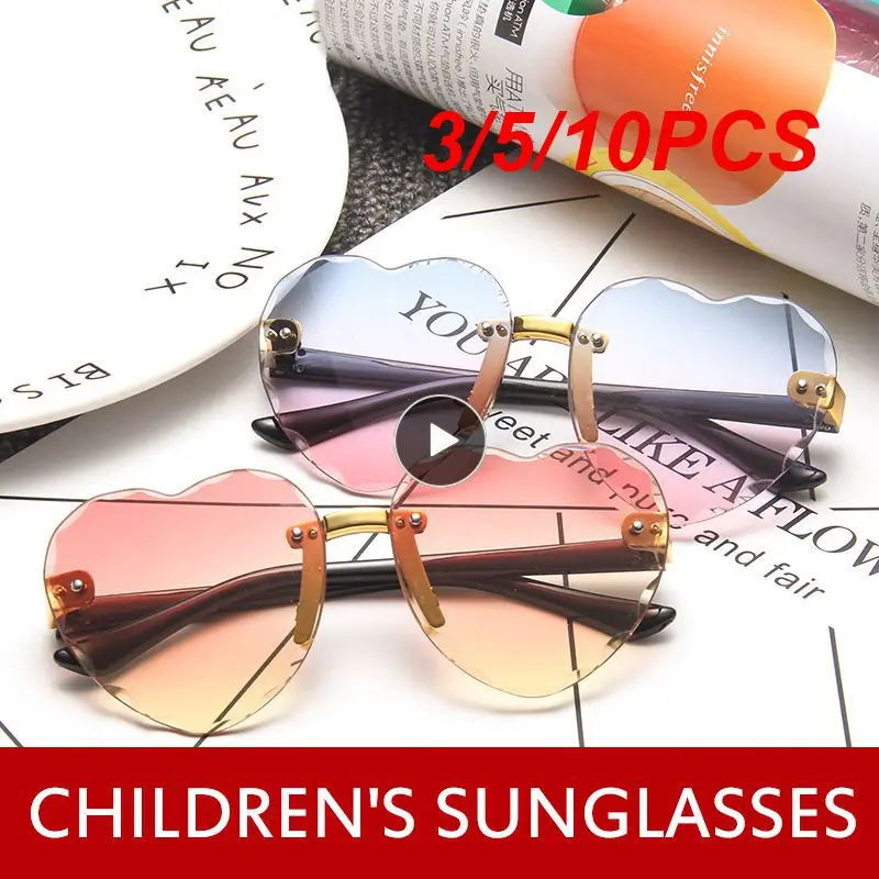 Heart Cute Sunglasses Kids Sunglasses Child Sun Glasses Round Loving Baby Children Trend Sport Mini Glasses For Beach 7 Colors
Heart Cute Sunglasses Kids Sunglasses Child Sun Glasses Round Loving Baby Children Trend Sport Mini Glasses For Beach 7 Colors